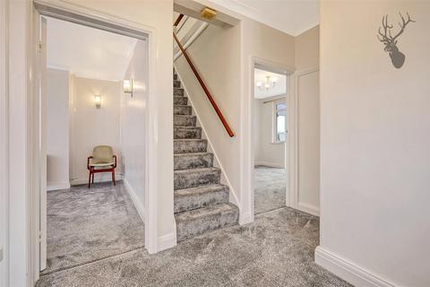 26 Blackthorne Drive, London, E4 6LR