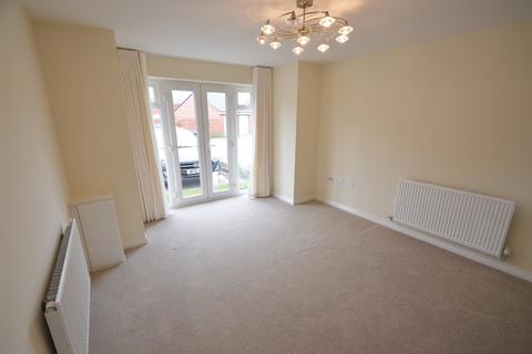 47 Fussell Way, Wollaston, Stourbridge, DY8 4GG
