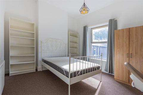 2 bedroom flat to rent - Splott Road, Cardiff CF24