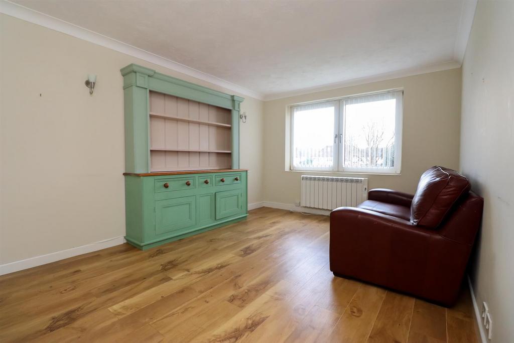 Mill Bay Lane, Horsham 1 bed retirement property for sale £120,000