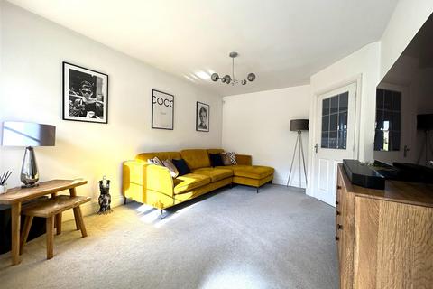 3 bedroom semi-detached house for sale, Herdwick Road, Flockton, Wakefield, WF4 4FJ