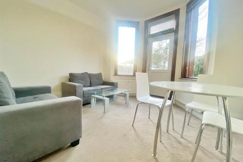 2 bedroom apartment to rent - Riffel Road, Willesden Green