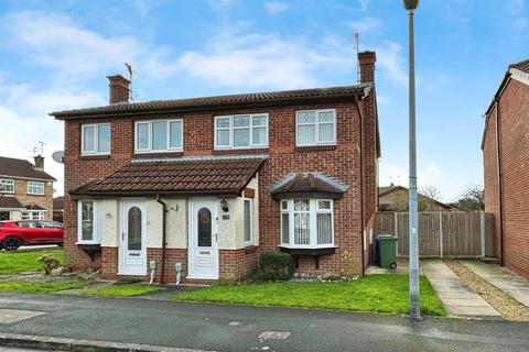 3 bedroom semi-detached house for sale, Maplewood Avenue, Hull