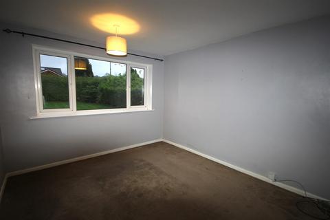 34 Dane Grove, Cheadle, Stoke-on-trent, ST10 1QS