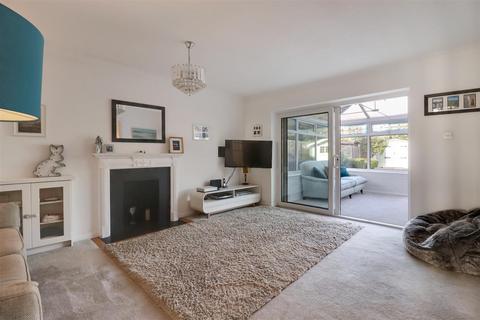 5 bedroom detached house for sale - Orchard Lane, East Molesey