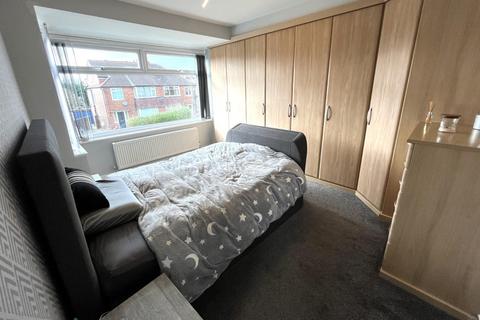 3 bedroom semi-detached house for sale, Manston Crescent, Leeds