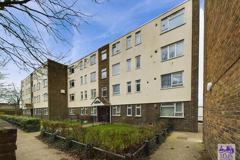 2 bedroom flat for sale - Humber Crescent, Strood, Rochester
