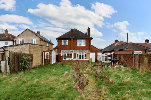 3 bedroom detached house for sale, Loudwater Road, Sunbury-On-Thames, TW16
