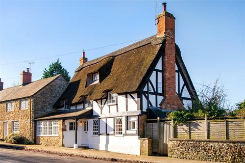 5 bedroom cottage for sale, Main Street, Shalstone, Buckinghamshire, MK18