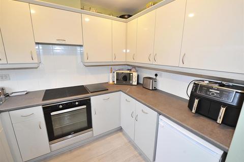 63 Sandywarps, Irlam, Manchester, M44 6RF