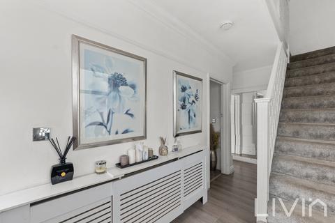 563 Davidson Road, Croydon, CR0 6DU