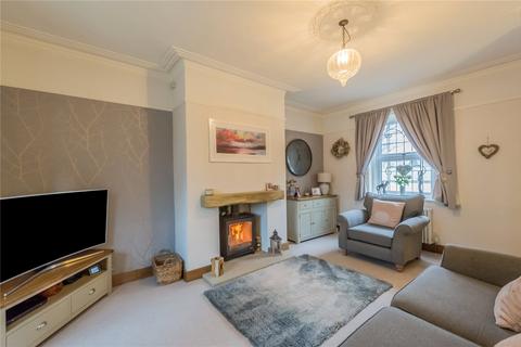 80 Upper Lane, Gomersal, Cleckheaton, BD19 4JF