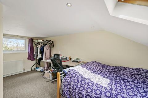 2 bedroom flat for sale - Forest Drive East, London, Greater London, E11