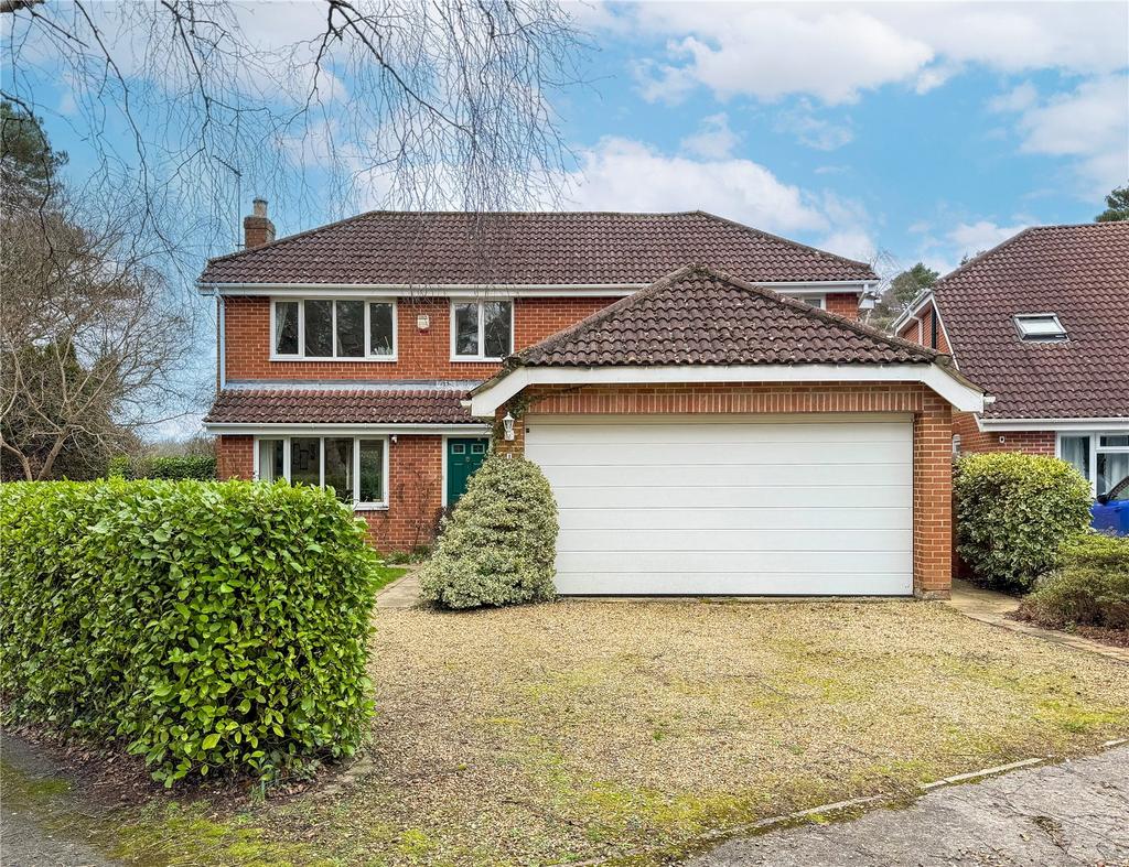 Stibbs Way, Bransgore, Christchurch... 4 bed detached house for sale