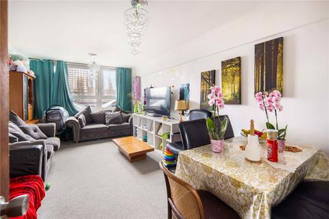 2 bedroom flat for sale, Johnson House, Roberta Street, London, E2