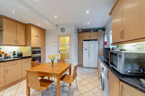 56 Murray Crescent, Pinner, HA5 3QE