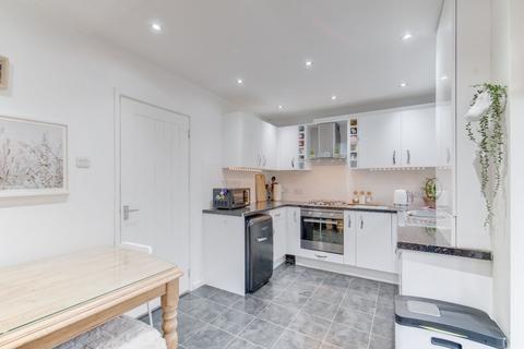 2 Glebe Road, Alvechurch, Birmingham, B48 7PS