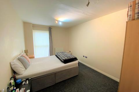 2 bedroom flat to rent - Cambria House, Rodney Parade, Newport