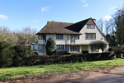 The Doctors House Grimms Hill, Great Missenden, HP16 9BA