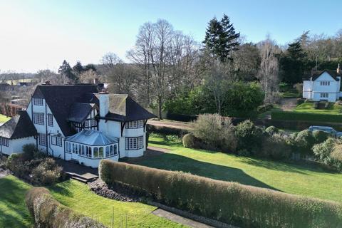 The Doctors House Grimms Hill, Great Missenden, HP16 9BA