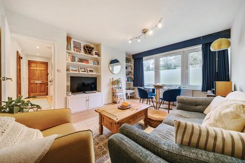 60 Augustus Road, London, SW19 6LZ