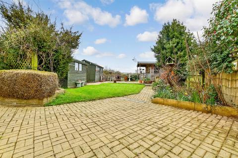 3 bedroom semi-detached house for sale - Front Road, Woodchurch, Ashford, Kent