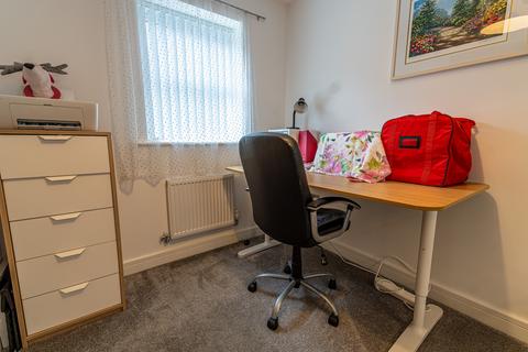 34 Goransson Walk, Rhodesia, Worksop, S80 3FS
