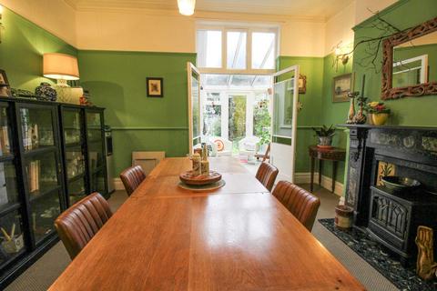 5 bedroom house for sale, Whitecross Road-Substantial Victorian Property