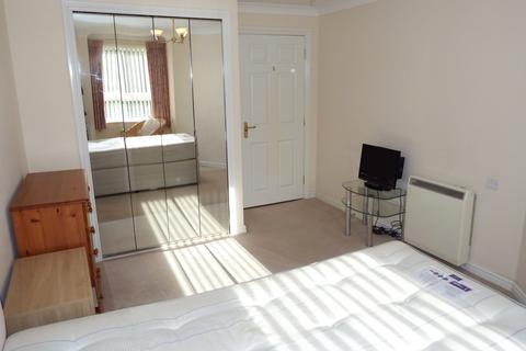 1 bedroom apartment for sale, Pinetree Court, Danestrete, Stevenage, Hertfordshire, SG1
