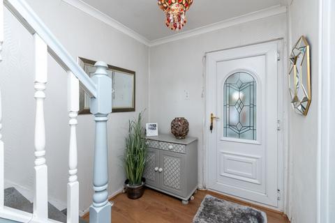 19 Canberra Square, Warrington, WA2 0DY