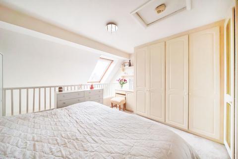 2 bedroom maisonette for sale, Guildford GU4