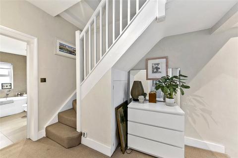13 Stanley Gardens Road, Teddington, TW11 8SY