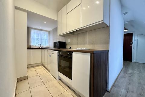 1 bedroom flat to rent, Kidderpore Avenue, London NW3