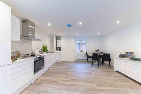 2 bedroom flat for sale, Shenley Road, Borehamwood WD6