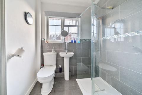 3 Broadparks Close, Exeter, EX4 9HB