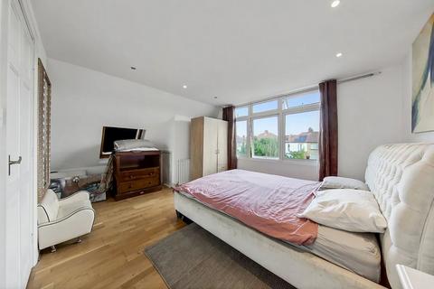 6 bedroom house to rent, Chamberlayne Road, London NW10