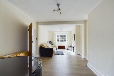 16 Crossways, South Croydon, CR2 8JL