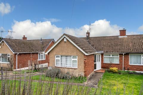 3 bedroom semi-detached bungalow for sale, St. Marys Avenue, Northchurch HP4
