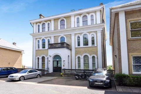 2 bedroom apartment for sale, Ross Road, South Norwood, London, SE25