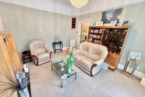 5 bedroom terraced house for sale - Holmfield Road, North Shore FY2