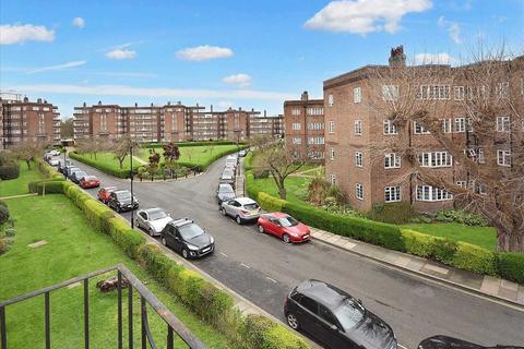 28 Chiswick Village, London, W4 3BY