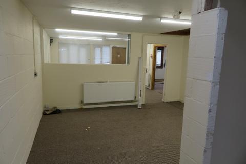 Office to rent, Dunmow
