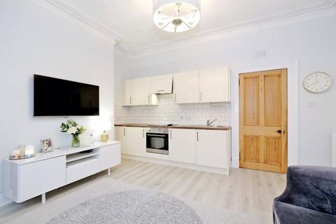 1 bedroom flat to rent, Union Grove, West End, Aberdeen, AB10