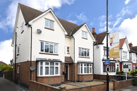 2 bedroom apartment for sale, Bellingham Road London SE6