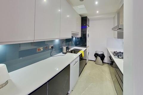 undefined, Madrid Road, Guildford