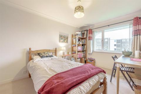 20 Chatsmore Crescent, Goring By Sea, Worthing, BN12 5AA