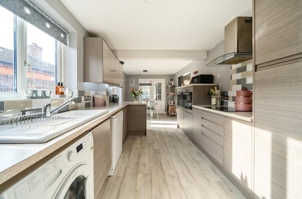 Kitchen/Breakfast