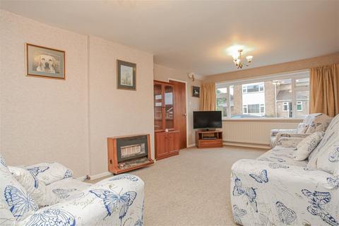 3 bedroom detached house for sale, Balmoral Avenue, Banbury