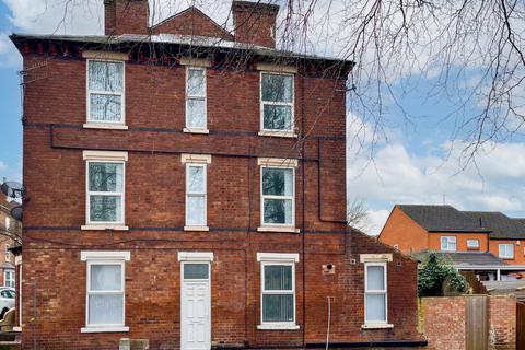 5 bedroom end of terrace house for sale - Maples Street, Nottingham, NG7