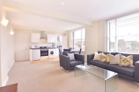 2 bedroom apartment to rent, Hill Street, Mayfair W1J